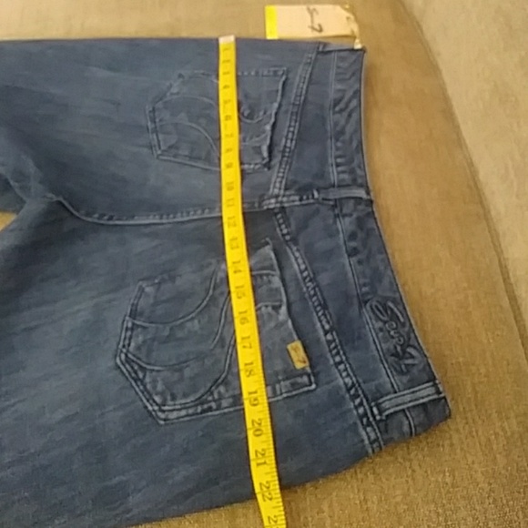 Seven7 Jeans - Picture 6 of 8